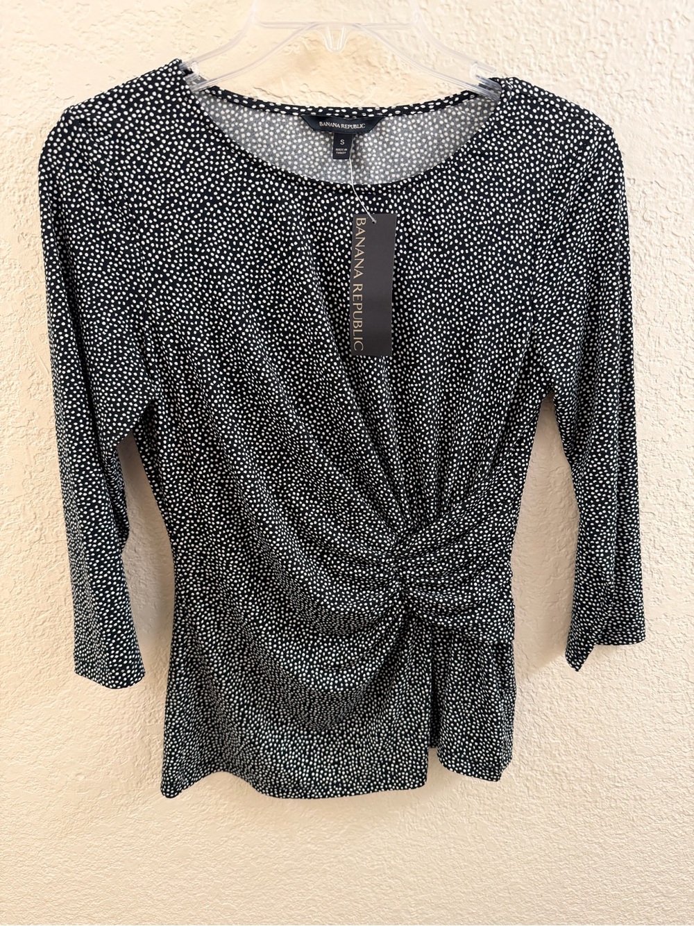 Banana Republic Black & White Twist-Front Women's Top Sz Small new
